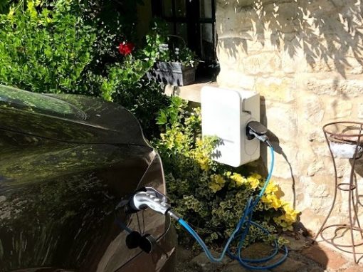 Borne de recharge voiture électrique Senlis
